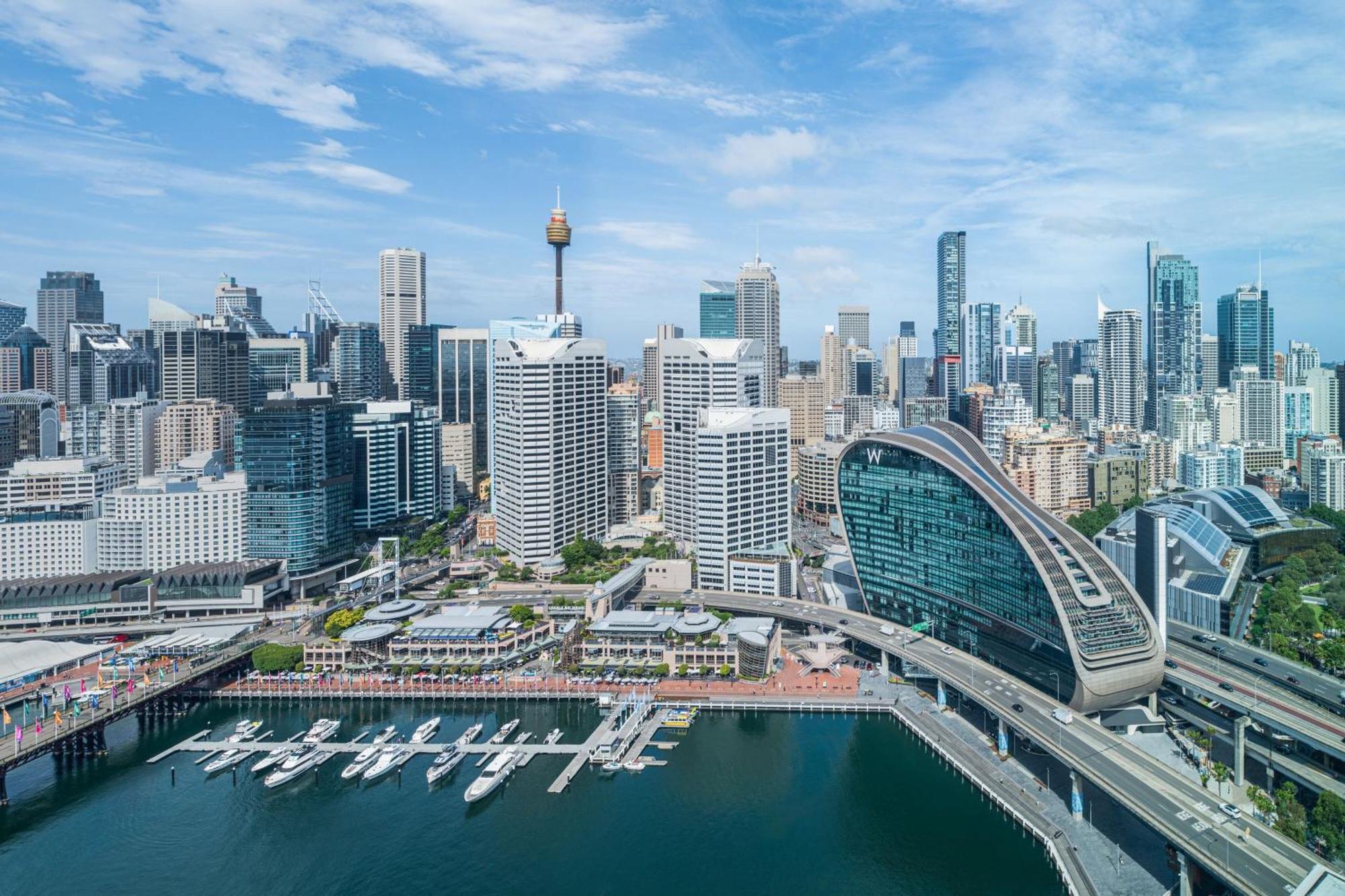W Sydney Hotel Exterior foto Aerial view of the Sydney CBD
