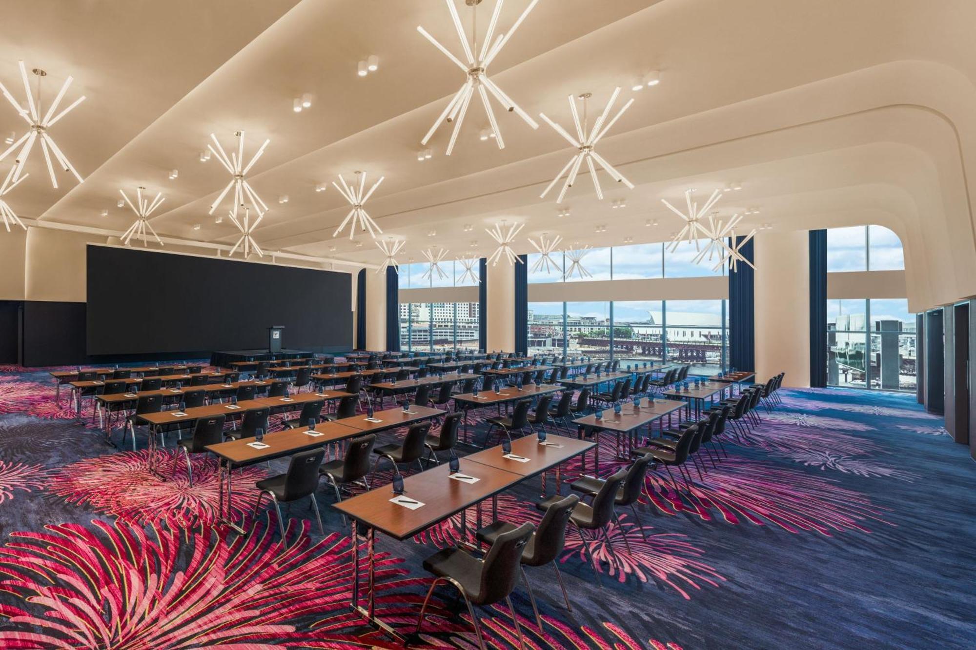 W Sydney Hotel Exterior foto The Westin Convention Center